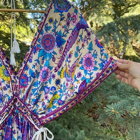 NEW Spell Inspired Lovebird Gown - Picture 10 of 16